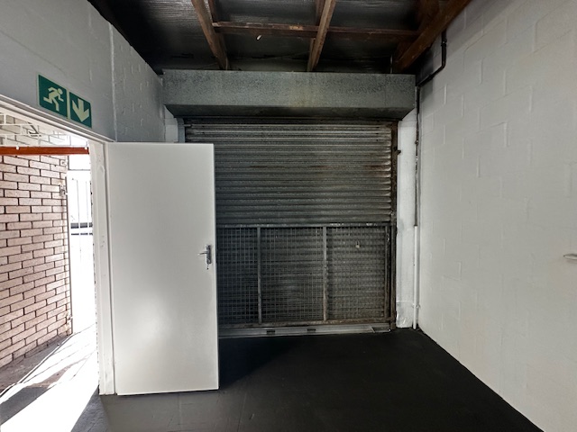 To Let Commercial Property for Rent in Maitland Western Cape